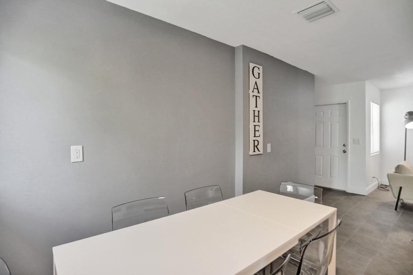 2 Bedroom Holiday Retreat West Palm Beach Art Экстерьер фото
